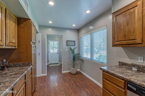 303 E Solana Dr, Tempe, AZ 85281 photo 16