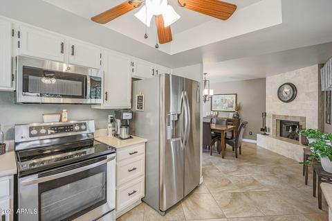 1905 E Hearn Rd, Phoenix, AZ 85022 photo 3