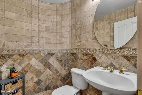 2136 N Avoca --, Mesa, AZ 85207 photo 14