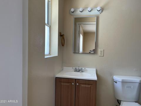 4637 N 38th Dr, Phoenix, AZ 85019 photo 14
