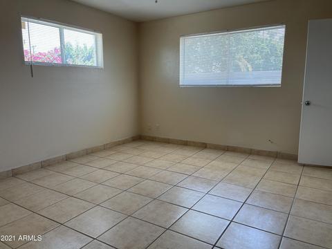 4637 N 38th Dr, Phoenix, AZ 85019 photo 11