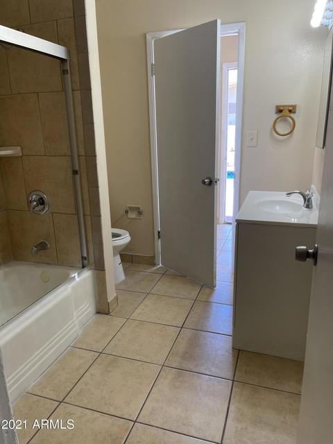 4637 N 38th Dr, Phoenix, AZ 85019 photo 18
