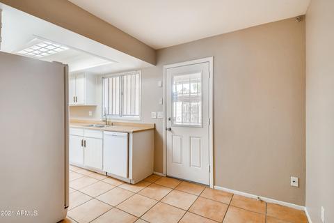 2110 E Dunbar Dr, Tempe, AZ 85282 photo 13