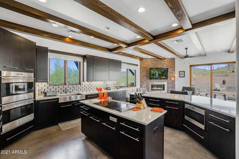 324 W Quartz Rock Rd, Phoenix, AZ 85085