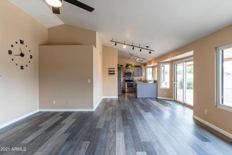 5629 E Greenway St, Mesa, AZ 85205 photo 4