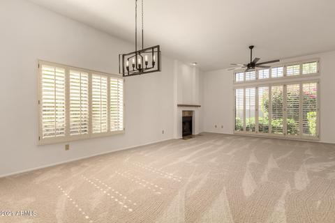 4002 E Round Hill Dr, Phoenix, AZ 85028 photo 2