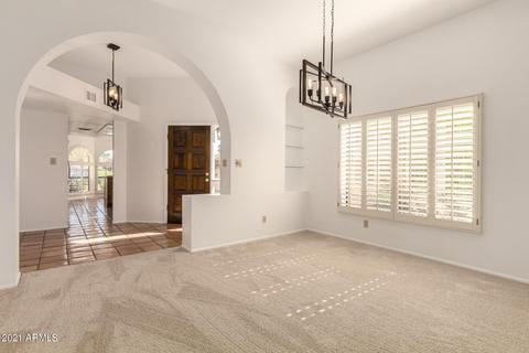 4002 E Round Hill Dr, Phoenix, AZ 85028 photo 6