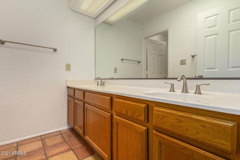 4002 E Round Hill Dr, Phoenix, AZ 85028 photo 18