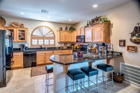 4663 E Sourwood Dr, Gilbert, AZ 85298 photo 11