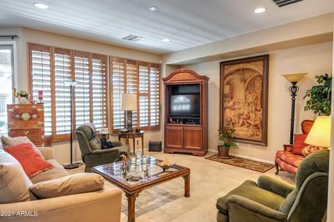 4663 E Sourwood Dr, Gilbert, AZ 85298 photo 4
