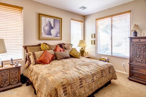 4663 E Sourwood Dr, Gilbert, AZ 85298 photo 19