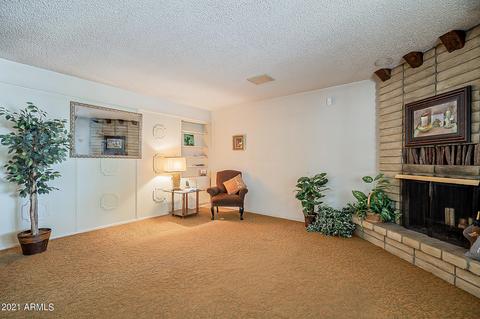 684 S Palo Verde Dr, Apache Junction, AZ 85120 photo 5