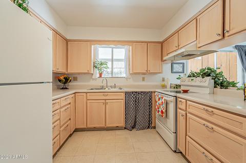 684 S Palo Verde Dr, Apache Junction, AZ 85120 photo 8