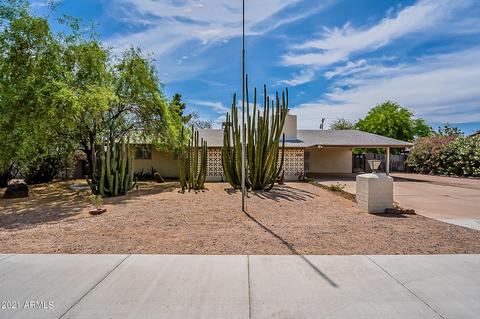 684 S Palo Verde Dr, Apache Junction, AZ 85120 photo 2