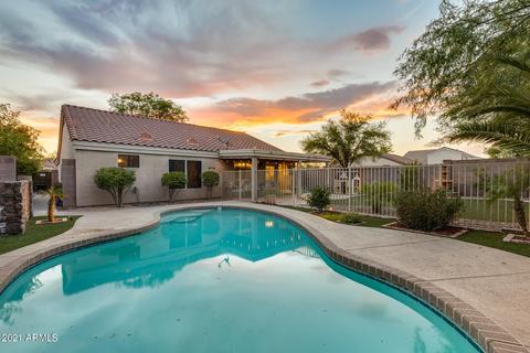 17813 N 113th Ave, Surprise, AZ 85378 photo 2