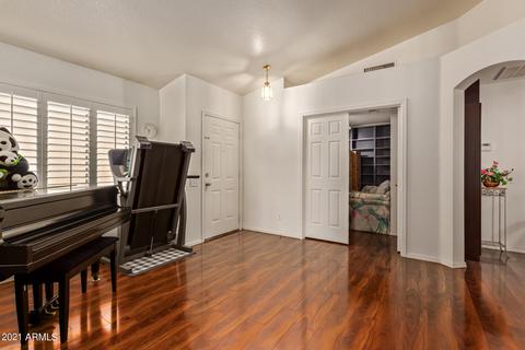 4722 E Silverwood Dr, Phoenix, AZ 85048 photo 7