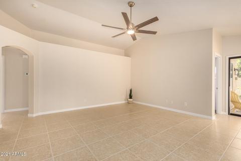 3323 E Hononegh Dr, Phoenix, AZ 85050 photo 8
