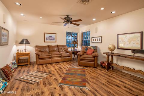 4033 E Mission Ln, Phoenix, AZ 85028 photo 18