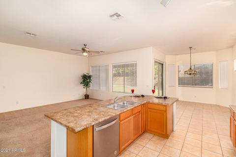 871 E Taurus Pl, Chandler, AZ 85249 photo 9