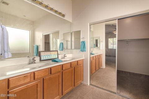 871 E Taurus Pl, Chandler, AZ 85249 photo 16