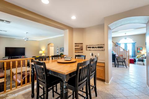 623 E Iris Ct, Gilbert, AZ 85296 photo 8