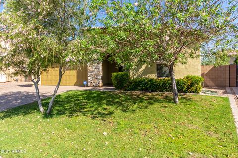 3622 E Carob Dr, Gilbert, AZ 85298 photo 2