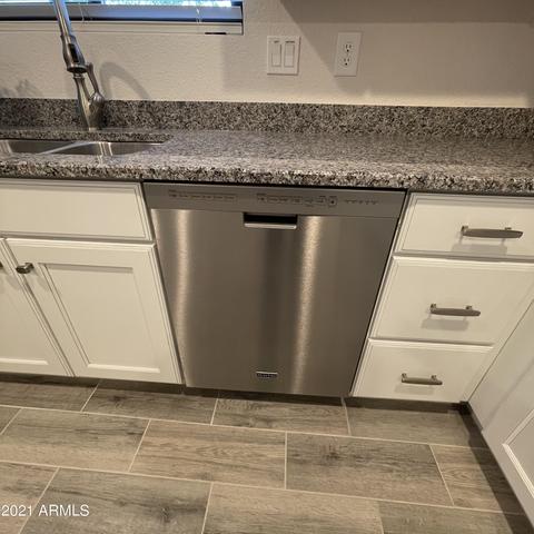 336 E Leah Ln, Gilbert, AZ 85234 photo 11
