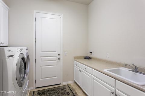 3935 E Daley Ln, Phoenix, AZ 85050 photo 32