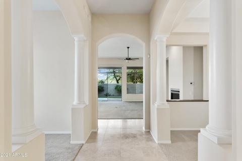 3935 E Daley Ln, Phoenix, AZ 85050 photo 4