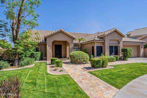 3747 E Kent Dr, Phoenix, AZ 85044 photo 1