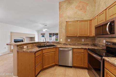 4314 E Tether Trl, Phoenix, AZ 85050 photo 13