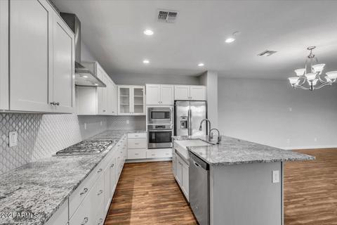 2060 S Agnes Ln, Gilbert, AZ 85295 photo 13