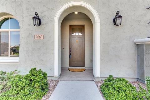 2060 S Agnes Ln, Gilbert, AZ 85295 photo 3