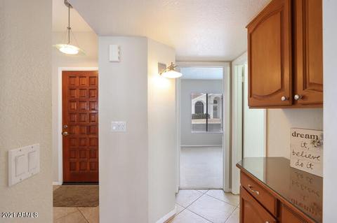 3231 E Siesta Ln, Phoenix, AZ 85050 photo 12