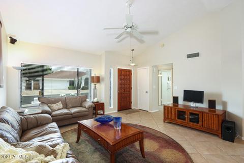 3231 E Siesta Ln, Phoenix, AZ 85050 photo 4