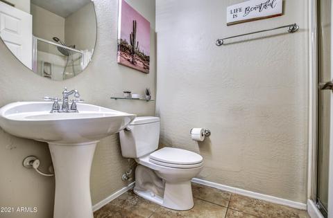 715 S Peppertree Dr, Gilbert, AZ 85296 photo 23