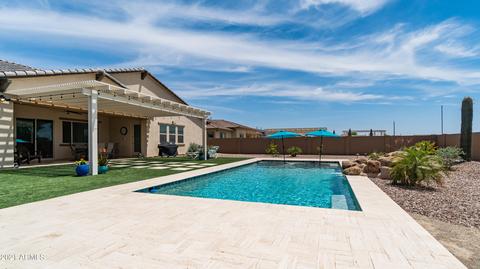 7544 S Peppertree Dr, Gilbert, AZ 85298 photo 11