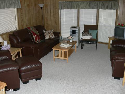 2050 Pinehaven Ln, Overgaard, AZ 85933 photo 7