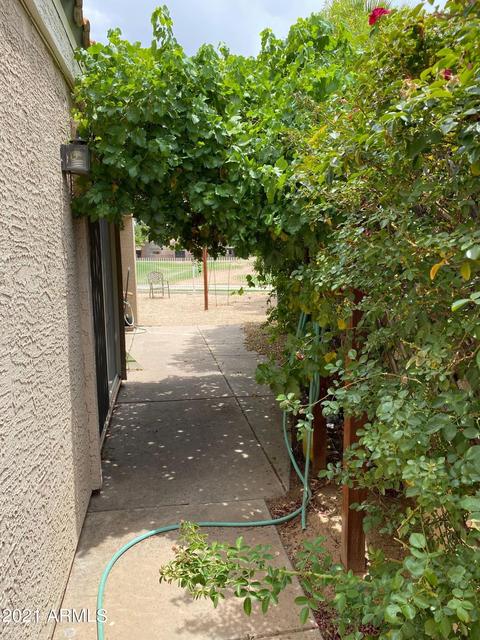 4024 E Sunnyside Dr, Phoenix, AZ 85028 photo 45