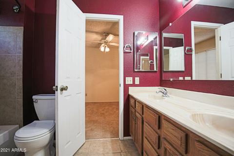 655 S Honeysuckle Ln, Gilbert, AZ 85296 photo 21