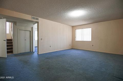 655 S Honeysuckle Ln, Gilbert, AZ 85296 photo 11