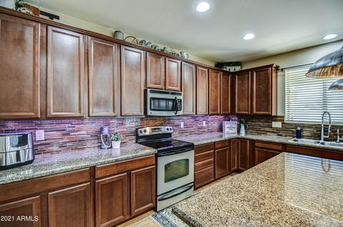 3832 E Amber Ln, Gilbert, AZ 85296 photo 14