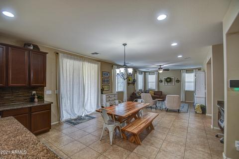 3832 E Amber Ln, Gilbert, AZ 85296 photo 23