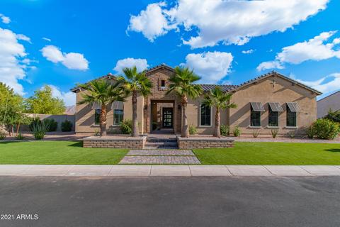 2581 E Turnberry Dr, Gilbert, AZ 85298 photo 8