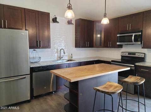 2928 N 68th Ln, Phoenix, AZ 85033 photo 2