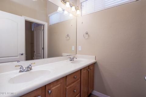 2814 E Desert Ln, Phoenix, AZ 85042 photo 33