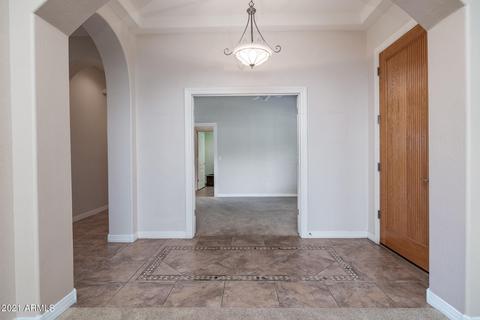 2814 E Desert Ln, Phoenix, AZ 85042 photo 13