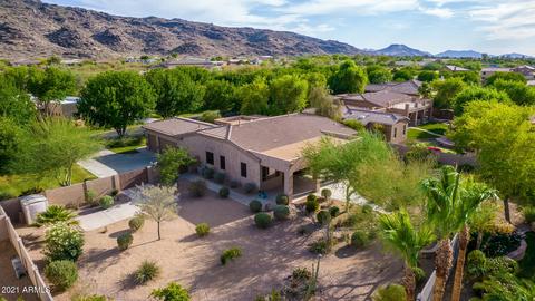 2814 E Desert Ln, Phoenix, AZ 85042 photo 3