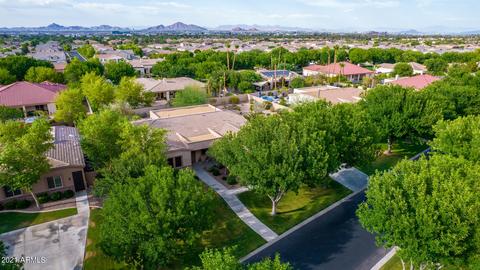2814 E Desert Ln, Phoenix, AZ 85042 photo 43