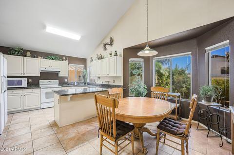 2937 E Blackhawk Dr, Phoenix, AZ 85050 photo 9